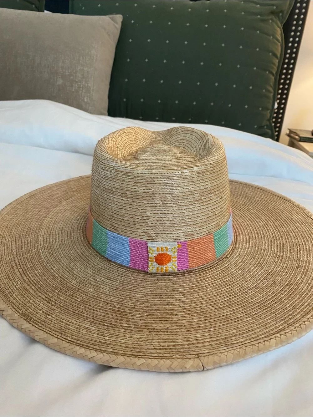 Sunshine Tienda Straw Sun Hat with Multicolor Band
